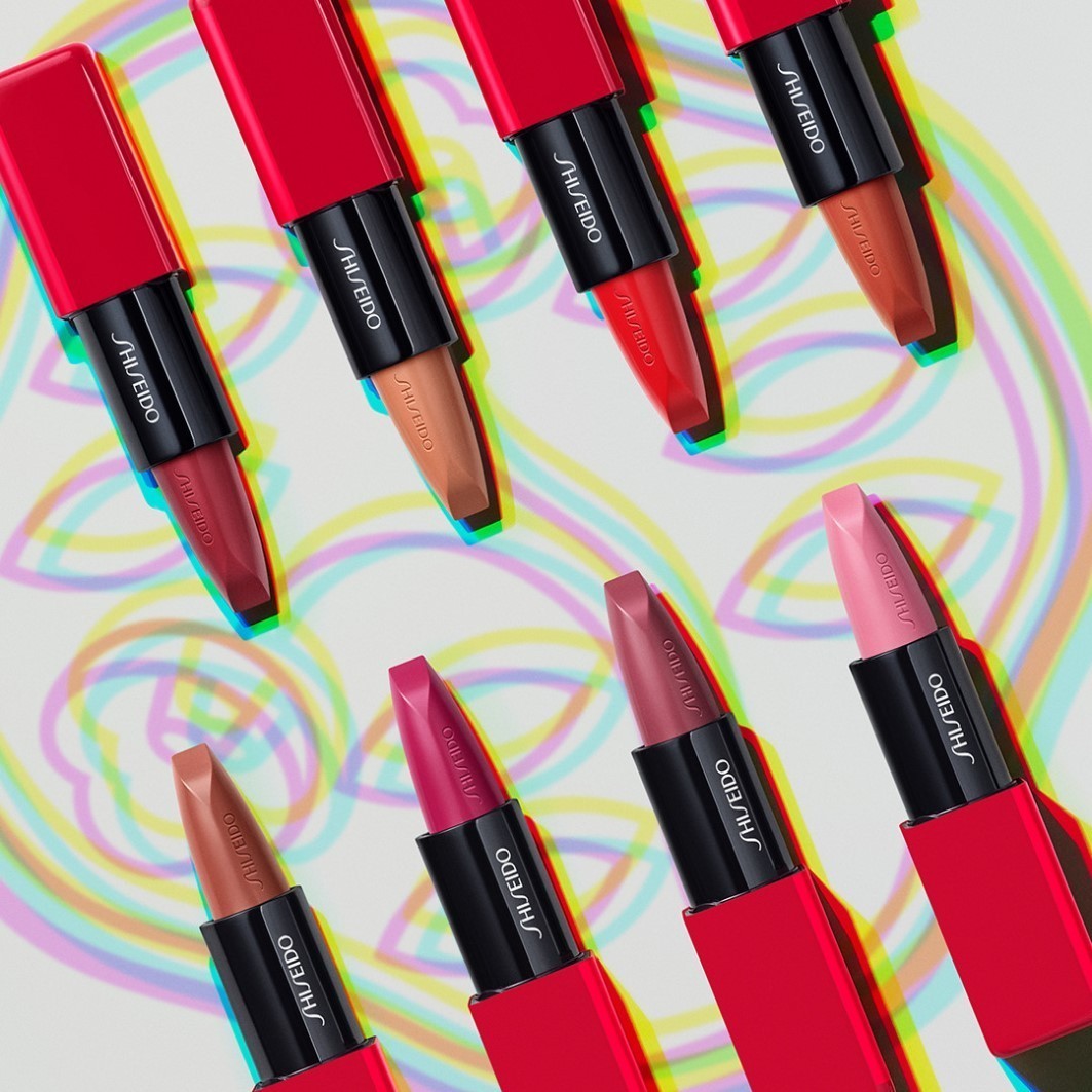 „Shiseido Technosatin“ geliniai lūpų dažai – 4 g