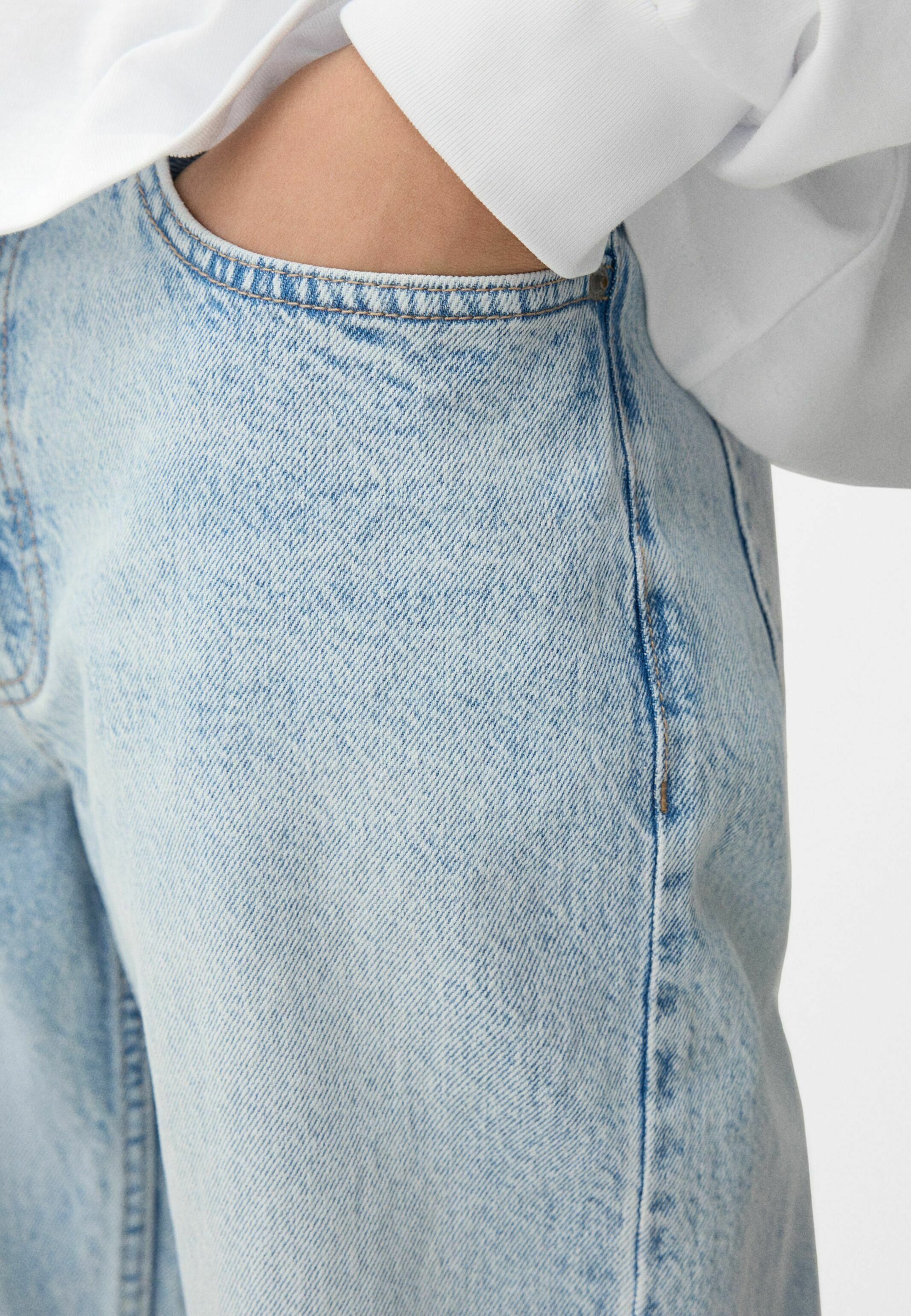Jean Bershka coupe fuselée - bleu clair