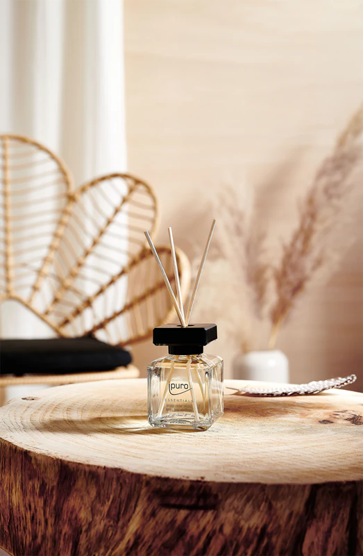 ipuro Essentials Aroma difuzér Cedrové dřevo