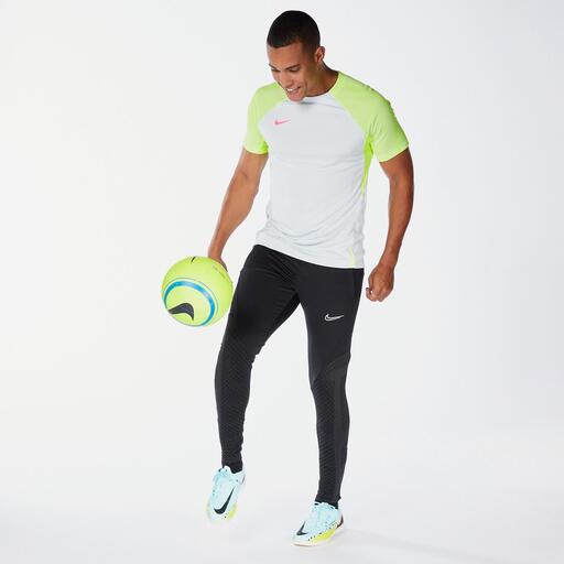 Nike Strike
