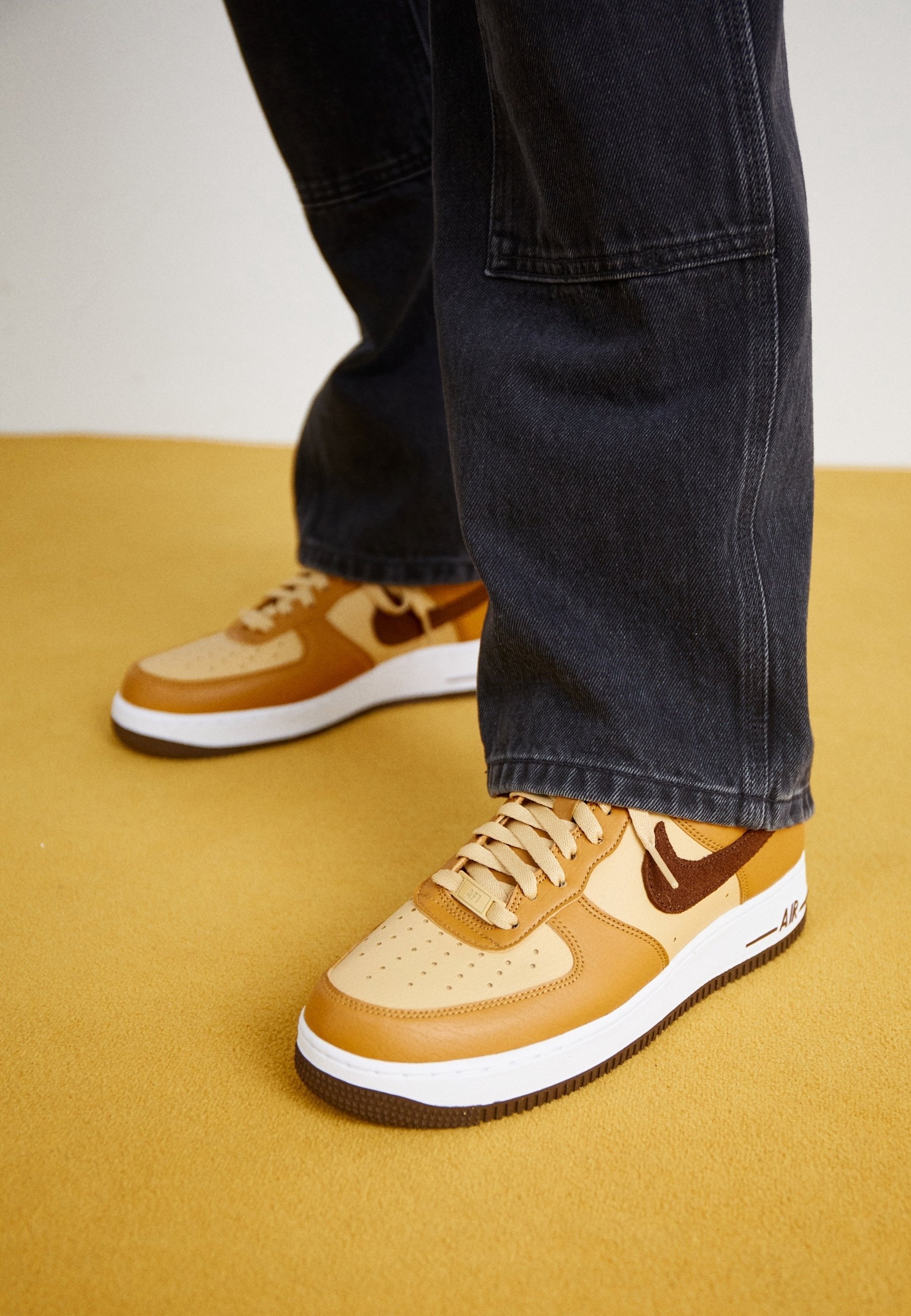 Nike Sportswear Sneaker – beige