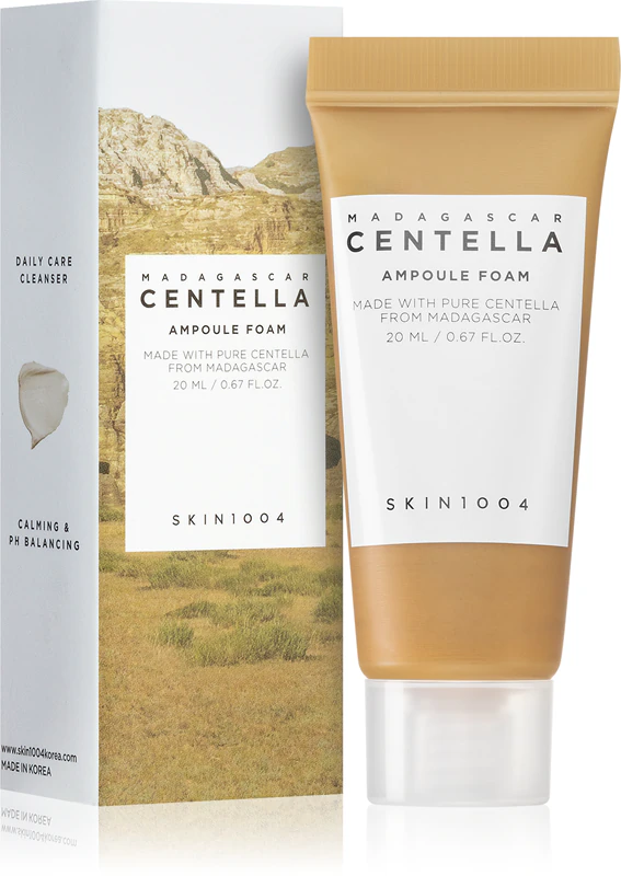 SKIN1004 Krémová čistiaca pena s ampulkami z madagaskarskej centelly pre citlivú pleť