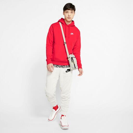  Club Nike