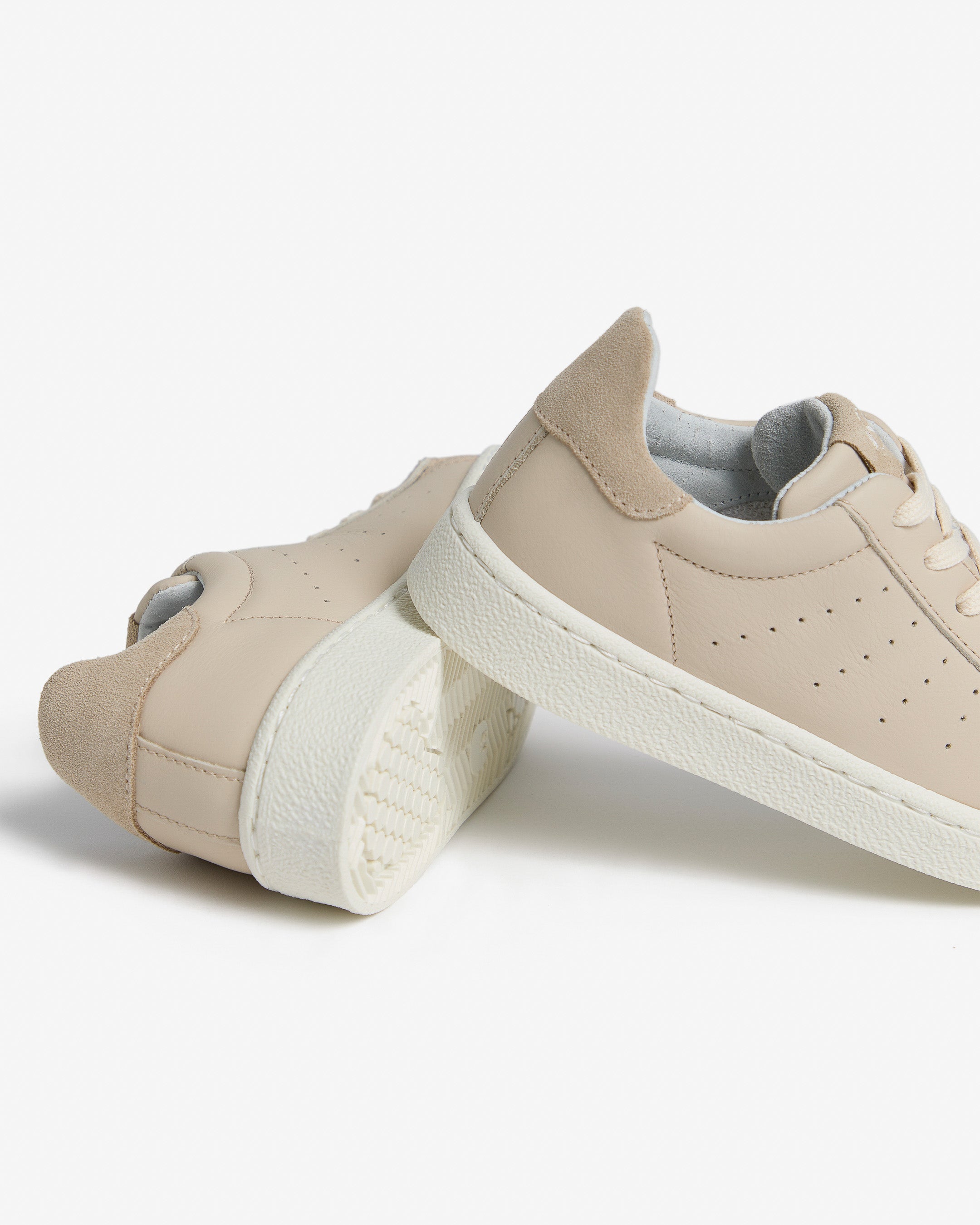  Sneaker für Jungen aus Funktionsmaterial und Leder