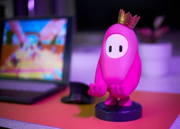 Soporte para videojuegos - Cableguys - Fall Guys - Figura rosa - Cargador micro-USB - Multiplataforma