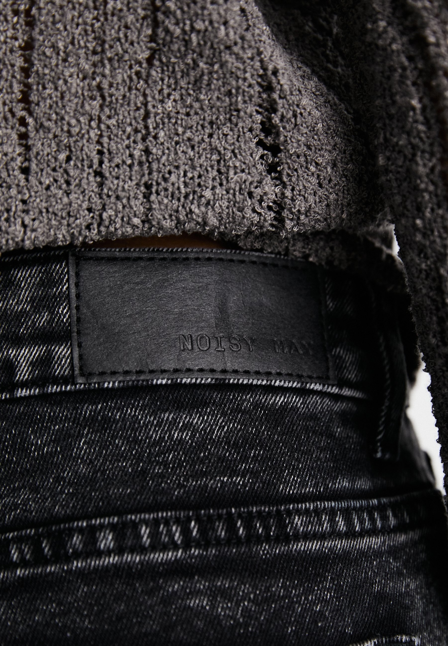 Noisy May NMMONI - Relaxed Fit Jeans - Dunkelgrauer Denim