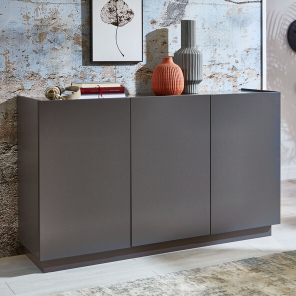 Skjenk, 3-dørs