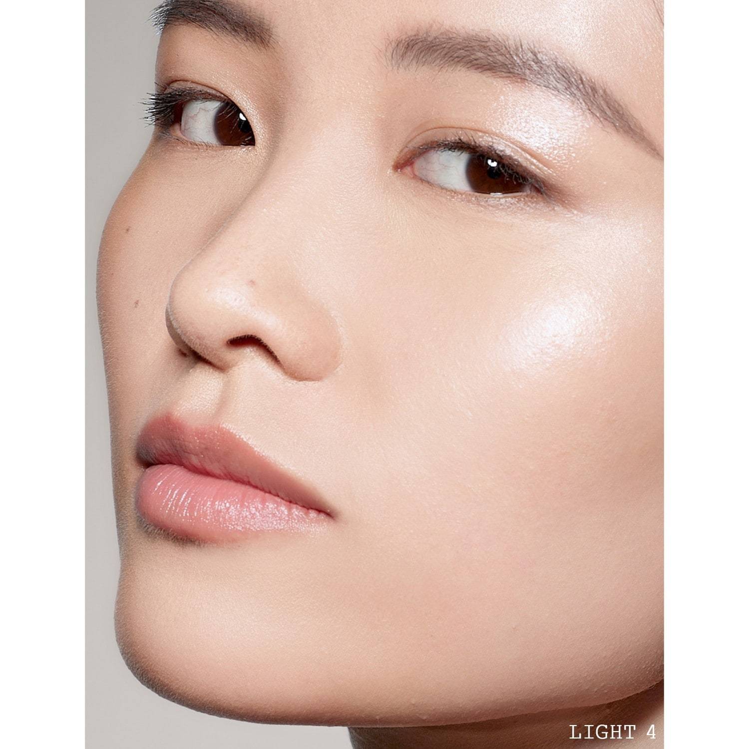 „Pat McGrath Labs Foundation Sublime Perfection“ makiažo pagrindas – 35 ml