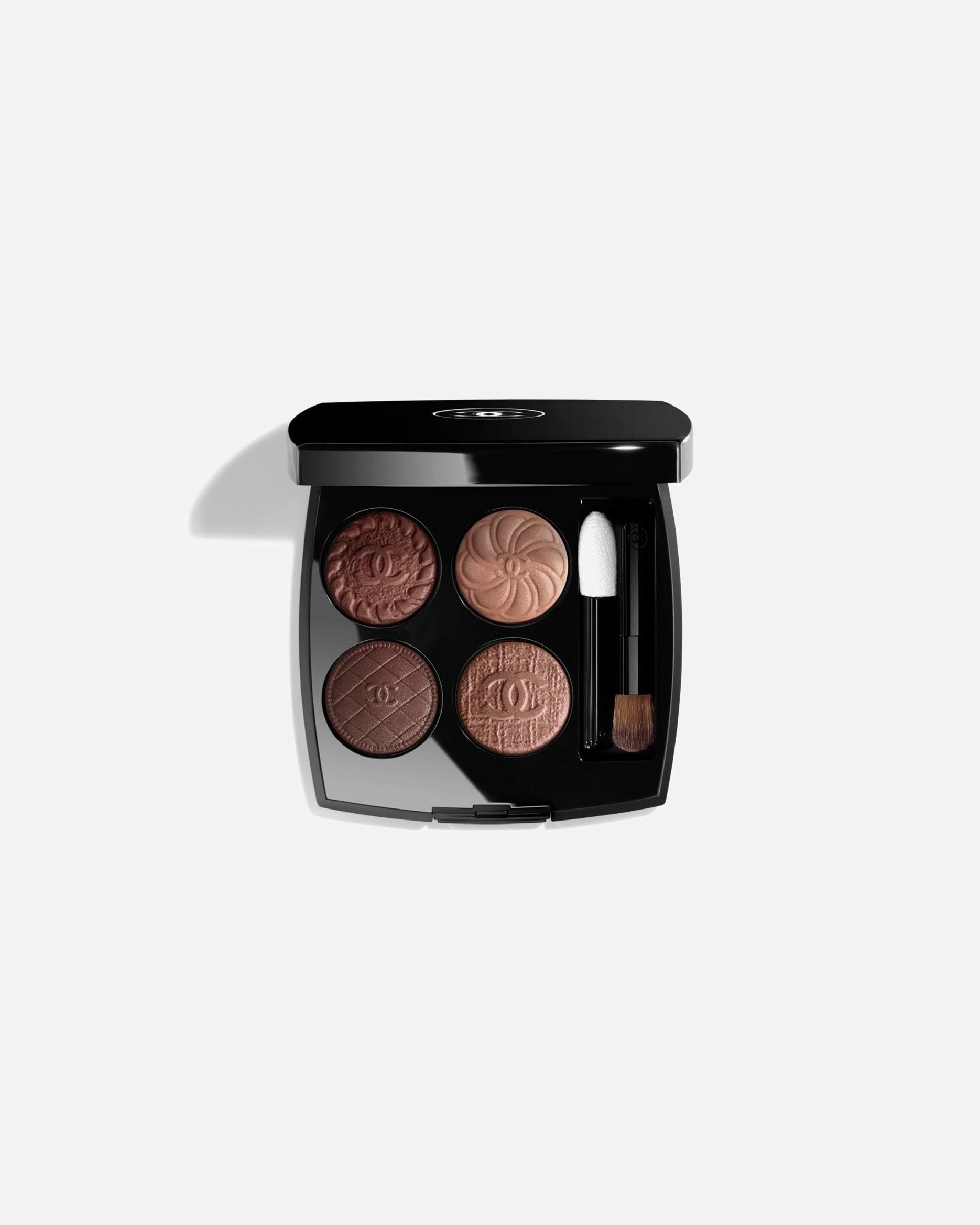 Сенка за очи LES 4 OMBRES BOUTONS - 2 г