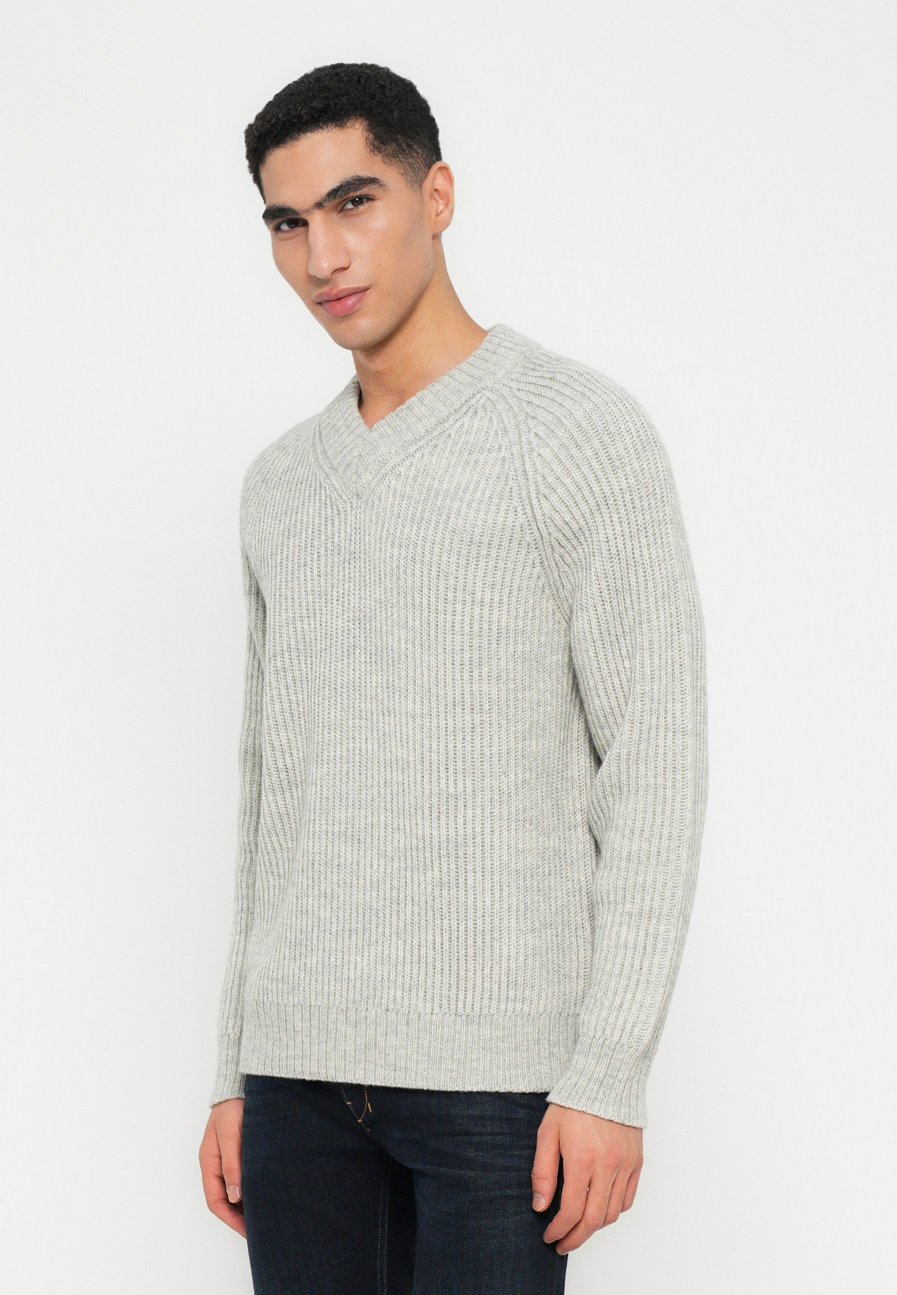 Pull DRYKORN NUMIR - gris