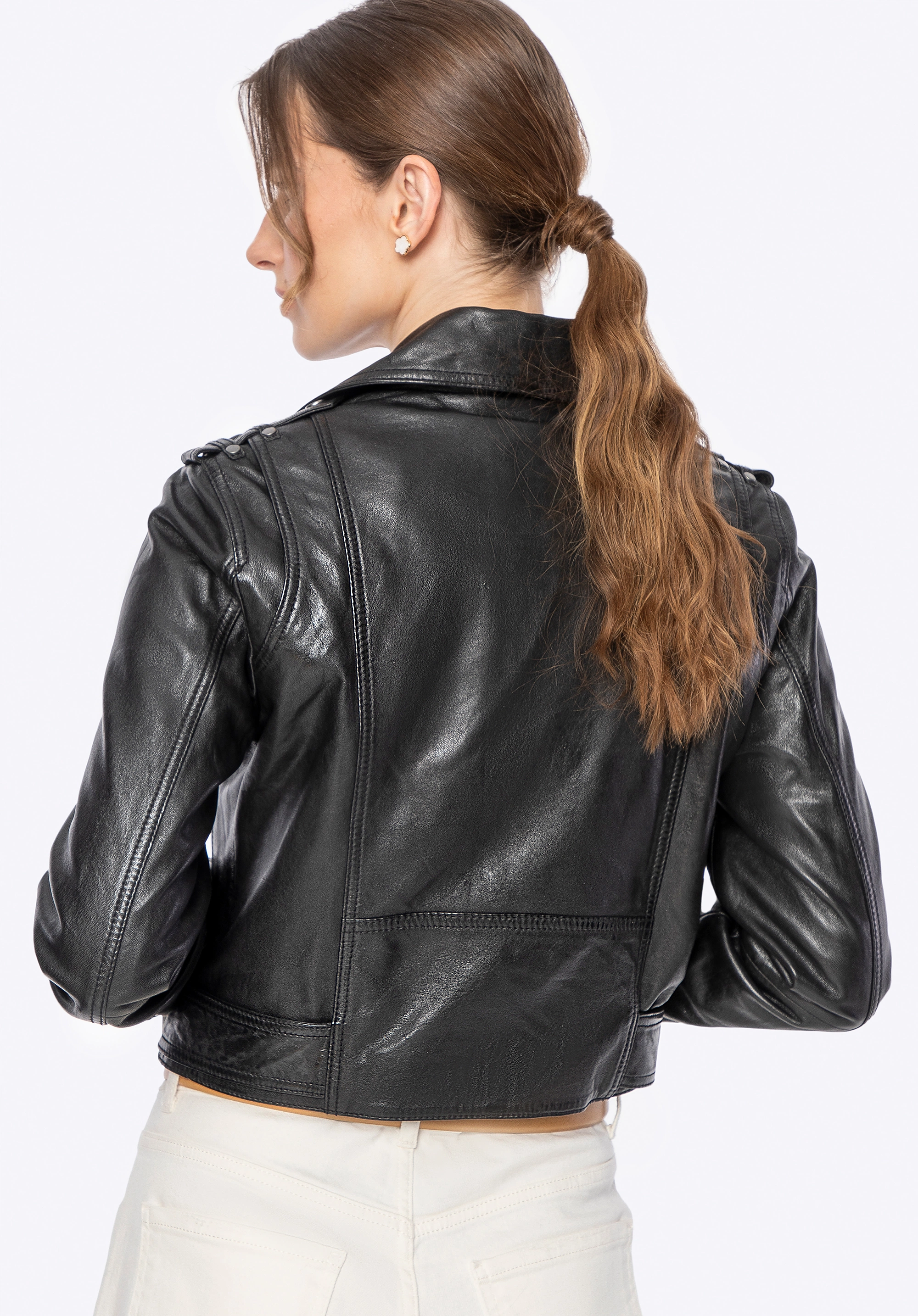 Damska kurtka biker ze skóry czarna