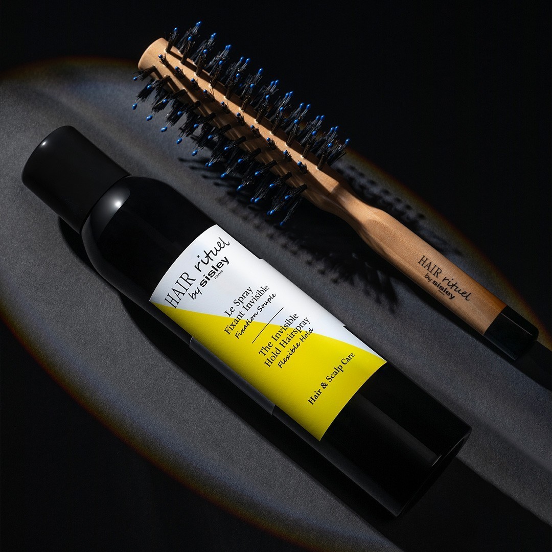 Lak za kosu HAIR RITUAL by Sisley – Nevidljivo učvršćivanje – 250 ml