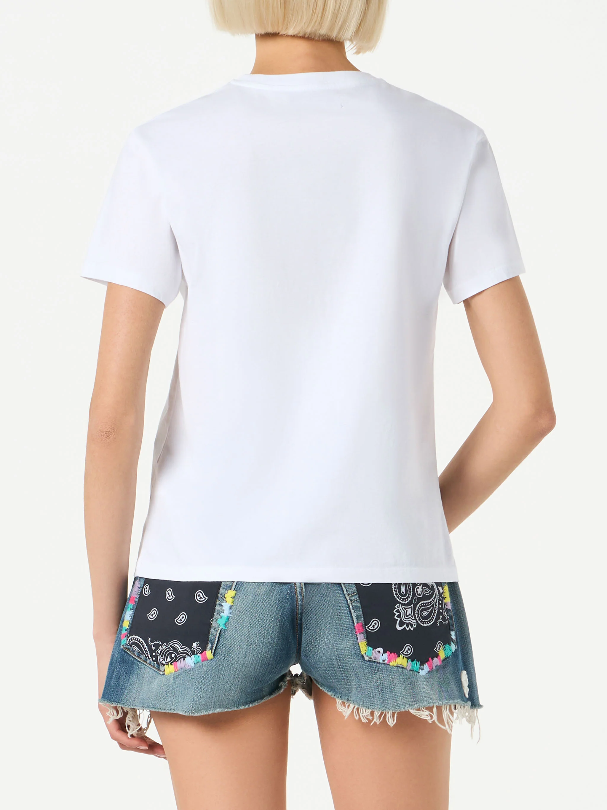Het katoenen dames T-shirt met strass-borduurwerk (misschien) van The Bride