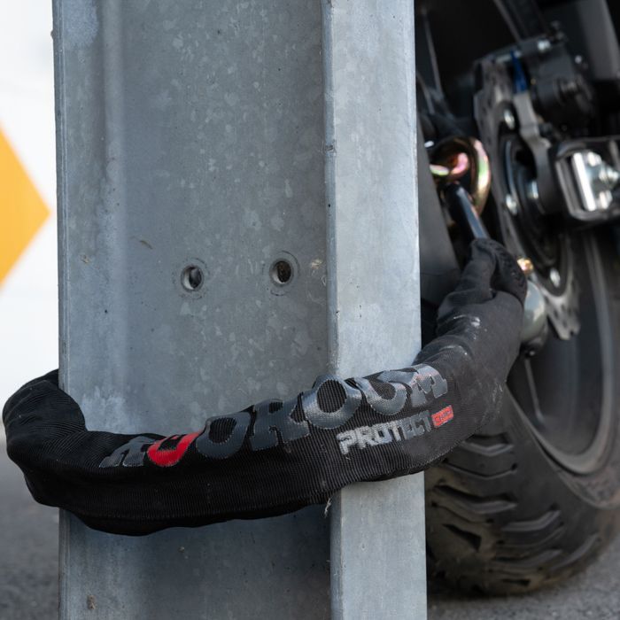 MOTOBLOUZ SRA-goedgekeurd ketting- en schijfslot