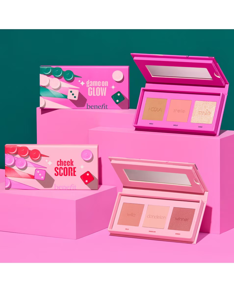 BENEFIT COSMETICS Colecția de sărbători Game On Glow - Set de machiaj Kerst