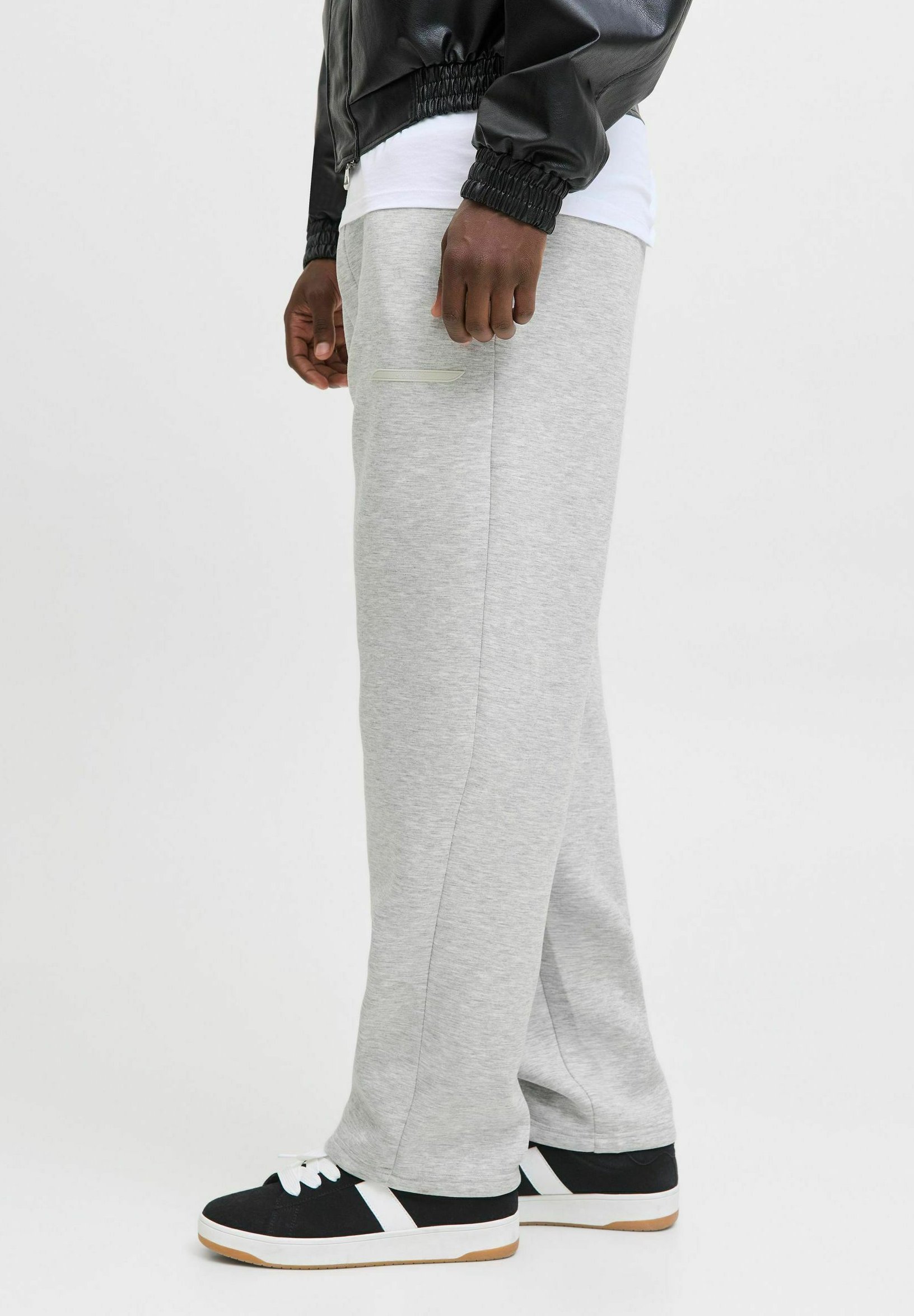 Jack & Jones Trainingshose – hellgrau meliert