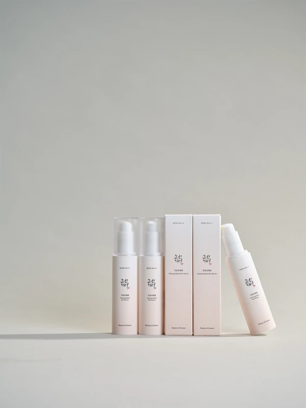 Regenerační a ochranné sérum Beauty of Joseon Ginseng Moist Sun Serum SPF 50+
