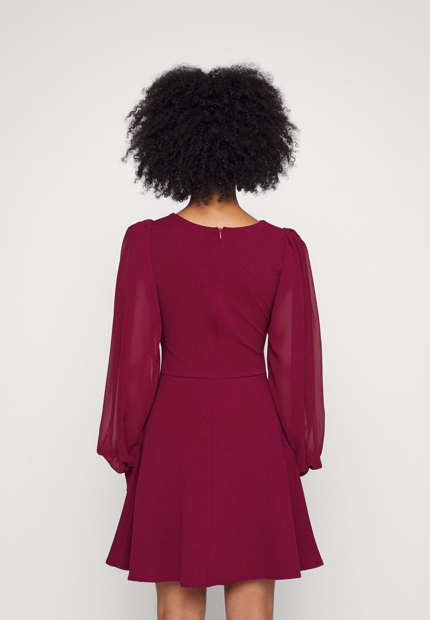 Robe à manches courtes WAL G PETITE KAT - Robe en jersey - couleur vin de baies