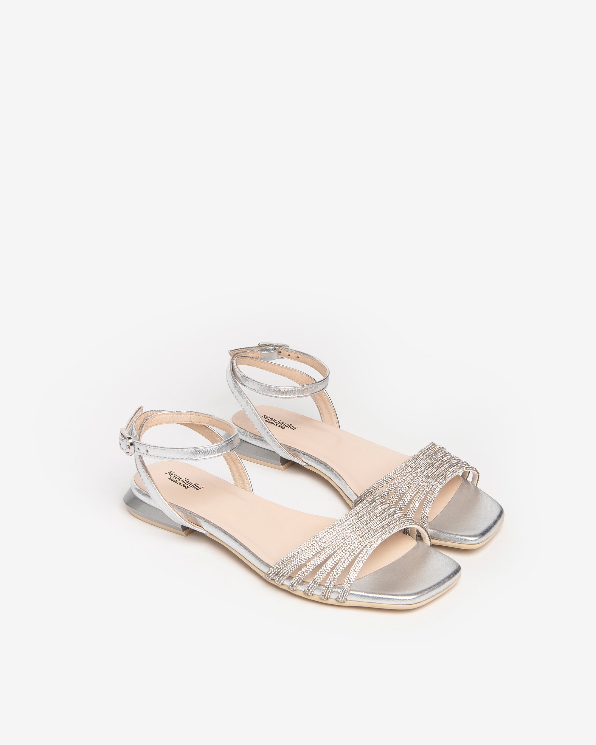  Sandales en cuir pour femmes
