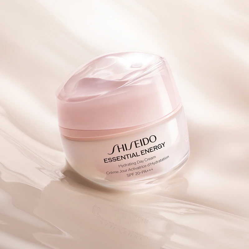 Shiseido Essential Energy mitrinošs dienas krēms SPF 20