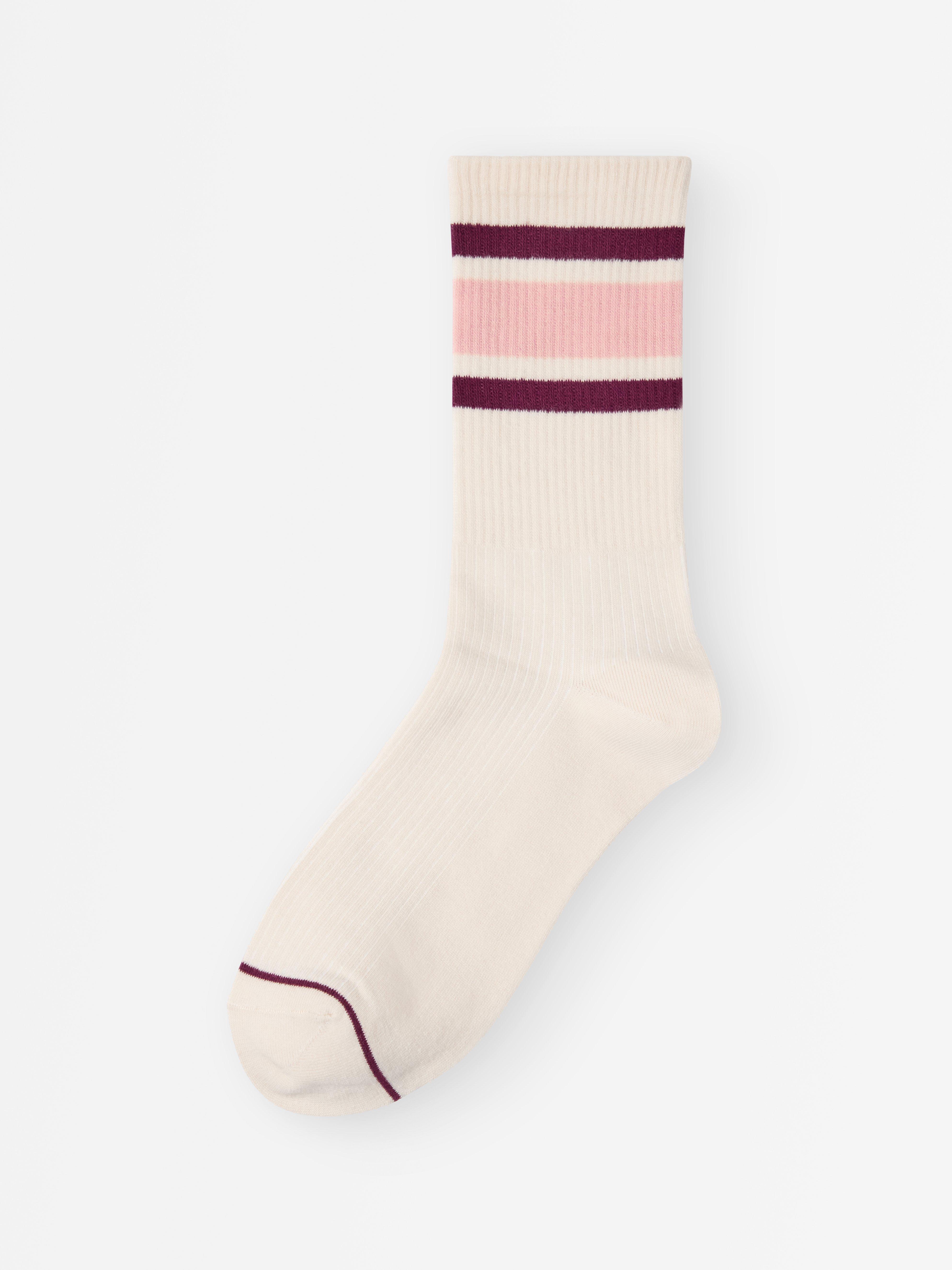 Calcetines color beige claro