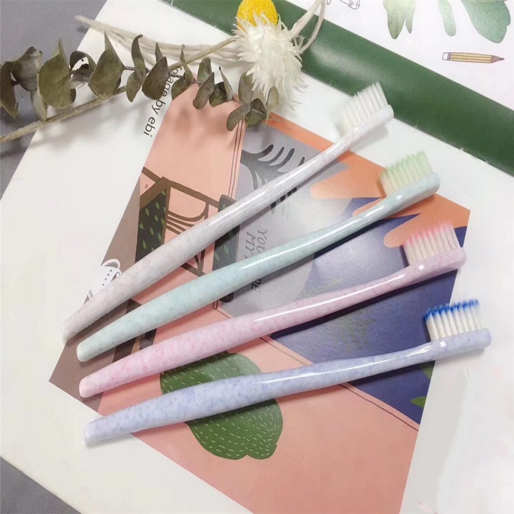 Environmentally friendly degradable toothbrush supplier