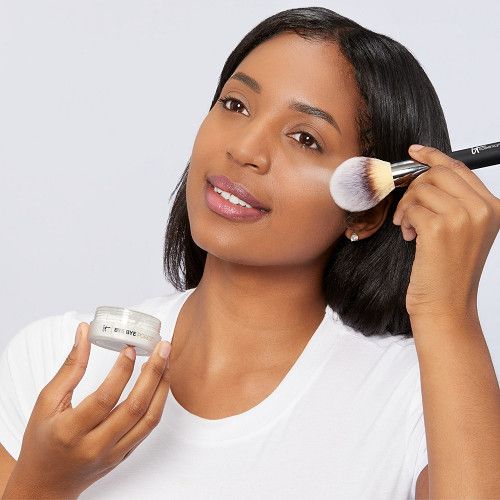 „Bye Bye Pores“ birių porų skaidrinanti pudra Prabangios kompaktinės ir birios pudros