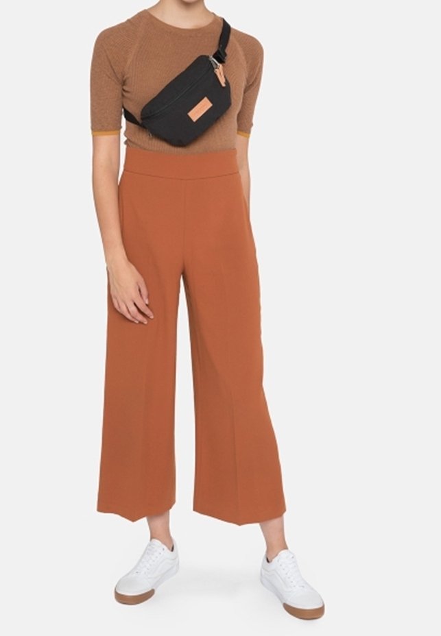 Eastpak heuptas - zwart