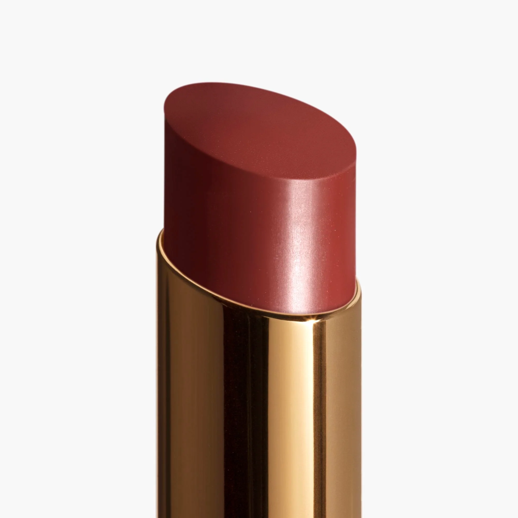 ROUGE COCO FLASH - COLORE, BRILLANTEZZA E INTENSITÀ IN UN FLASH