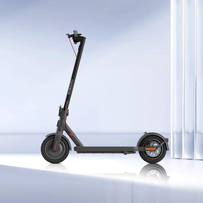 Monopattino elettrico - XIAOMI - Monopattino elettrico 4 - 300W - Pneumatici da 10