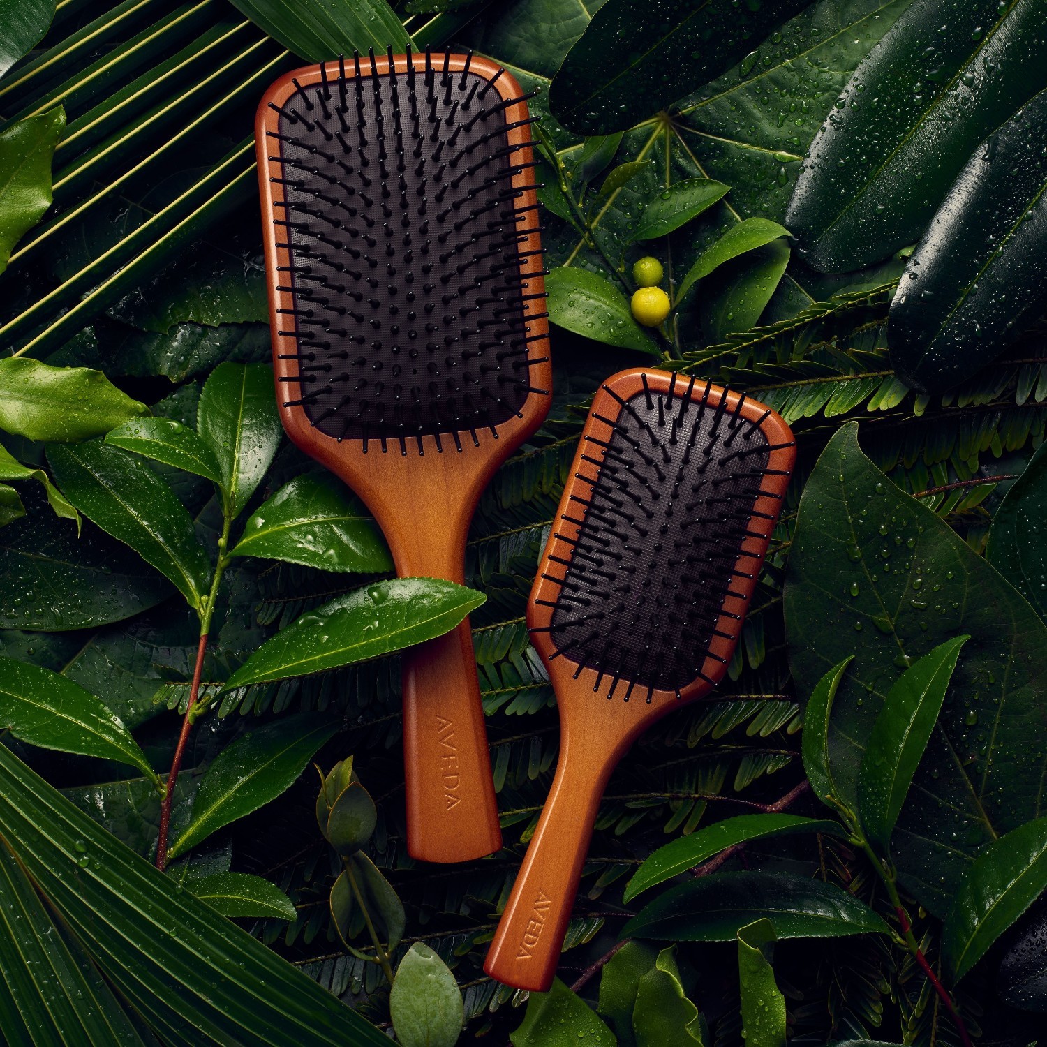 Aveda ravna i četkasta četka za kosu Opulence & Strengthening - 1 komad