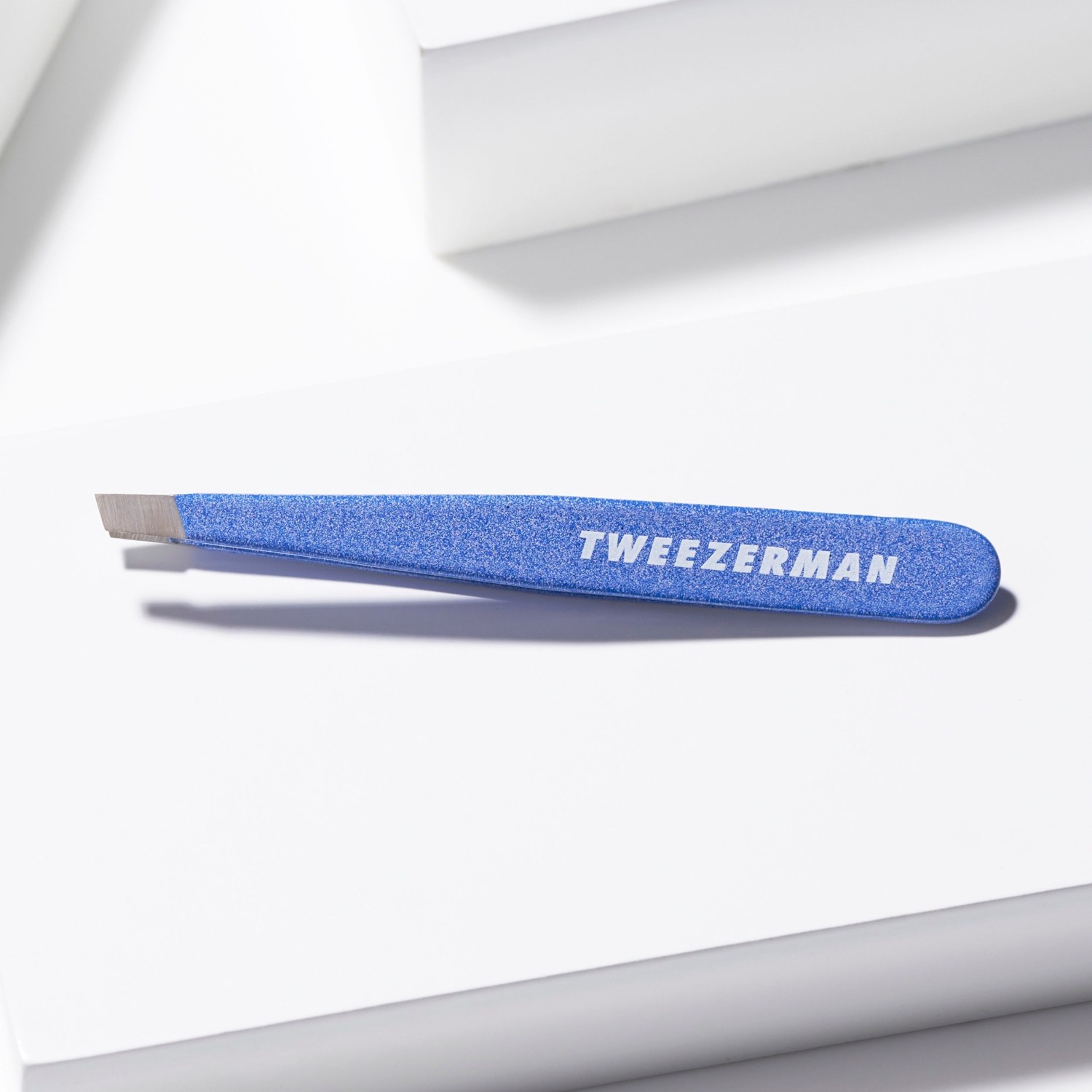 Tweezerman Mini Slant Tweezer Granite Sky