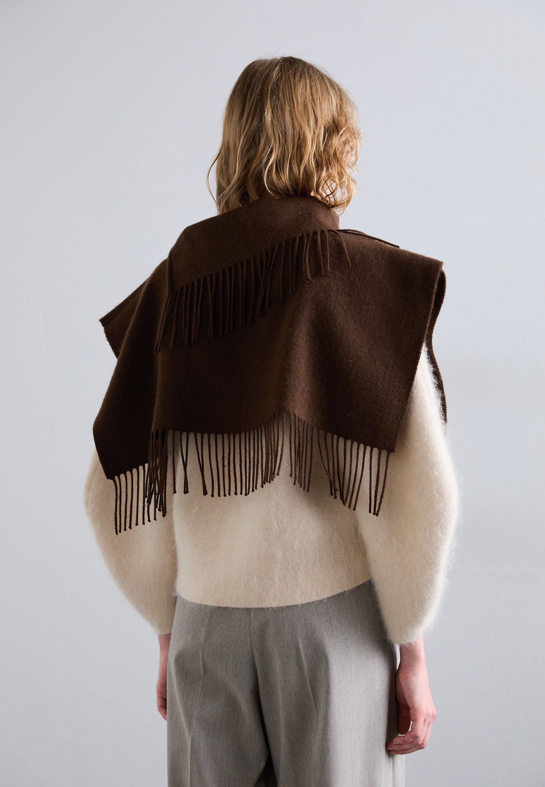 Od Malene Birger TURTLA - Šátek - karafa