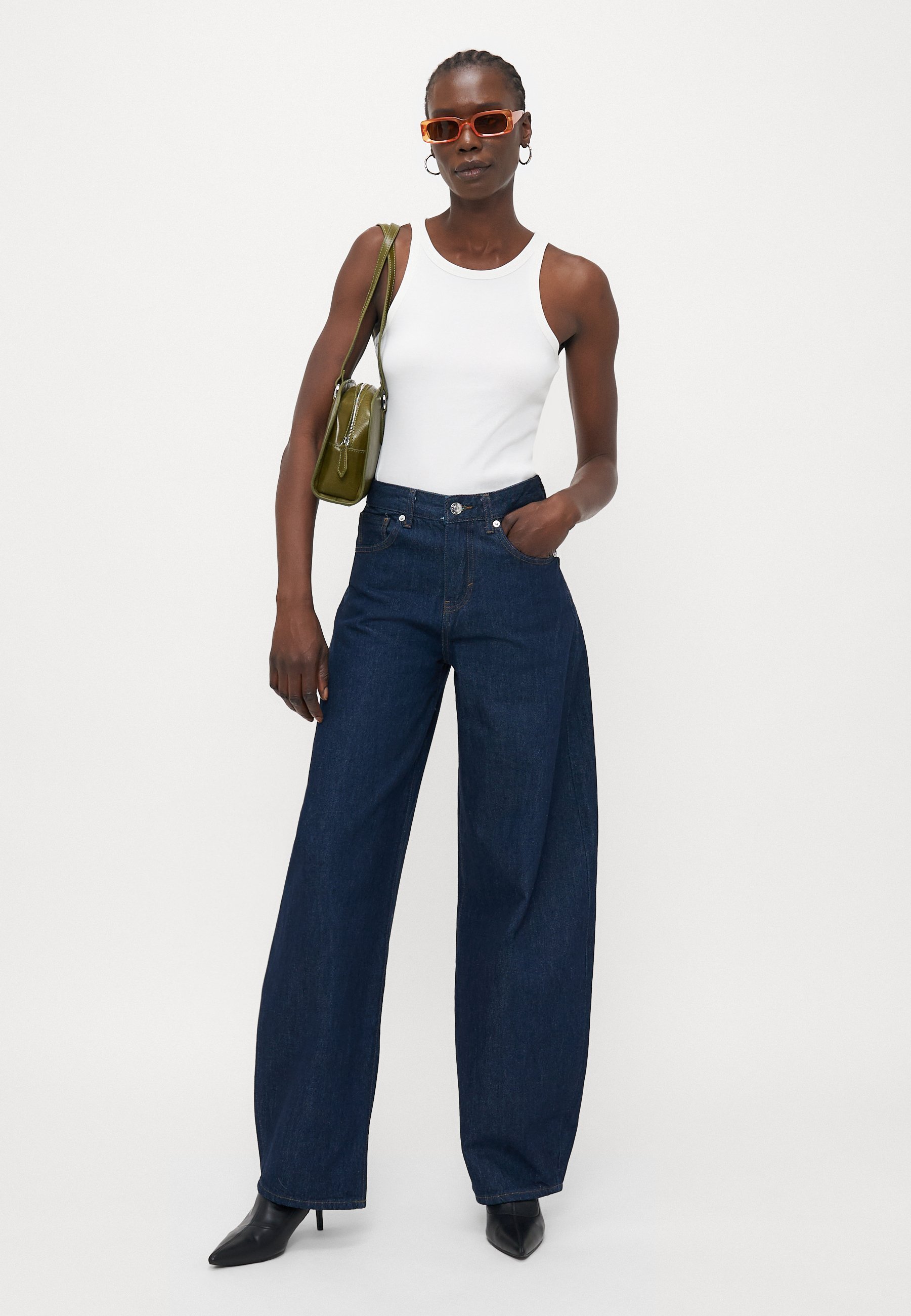 ONLY Tall ONLTAYLOR BARREL - Džíny Relaxed Fit - black denim