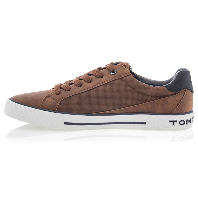 Καλάθια / αθλητικά παπούτσια Homme Marron