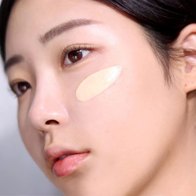 Base hidratante espoir Pro Tailor Be Glow com efeito iluminador