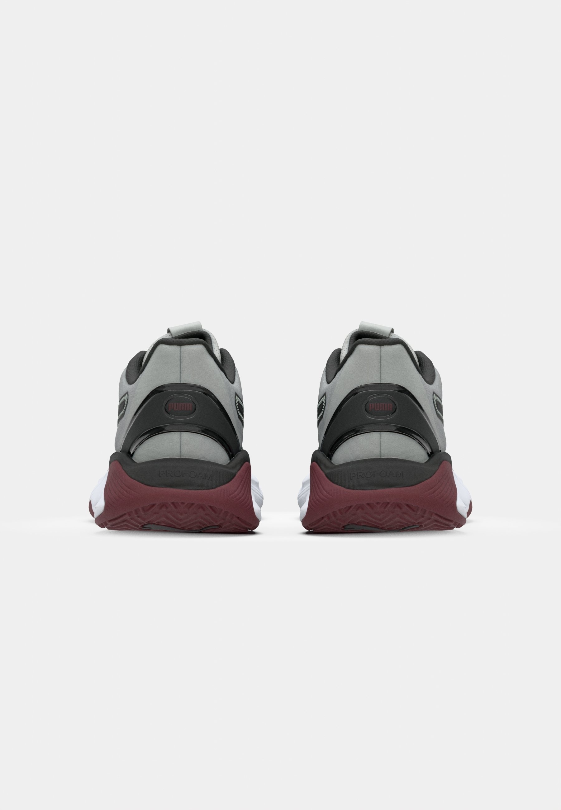 Puma PWR HYBRID - Športni copati - siva odmev/rubinasti bleščeč/črna
