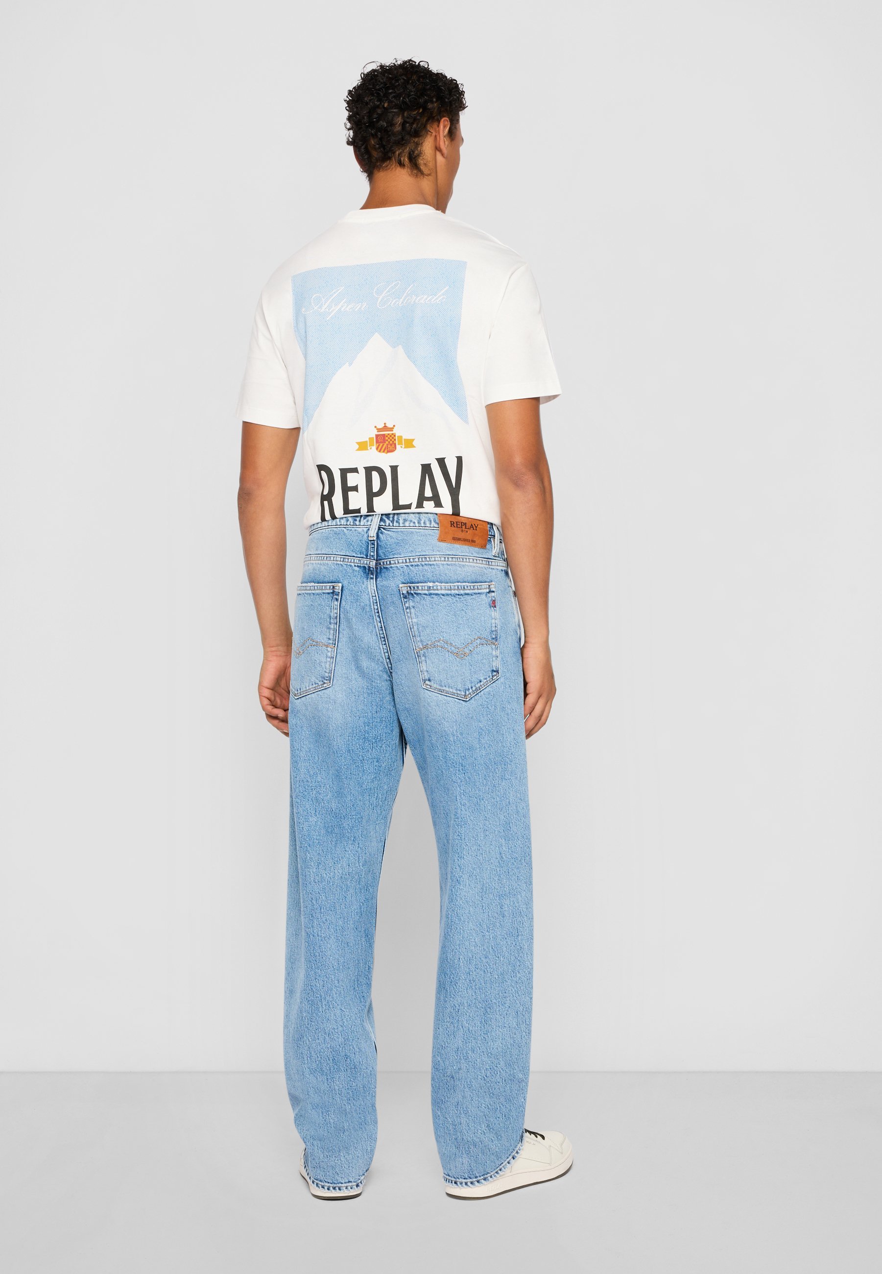 KYRAN HOUSUT - Baggy-farkut - light blueReplay