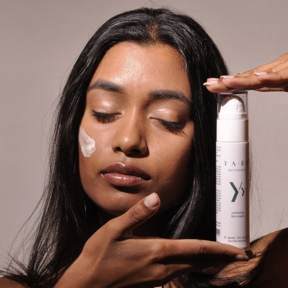 Viso YY- Simply Beauty Nurturing Face Cream - Tratt.viso 24 ore nutriente