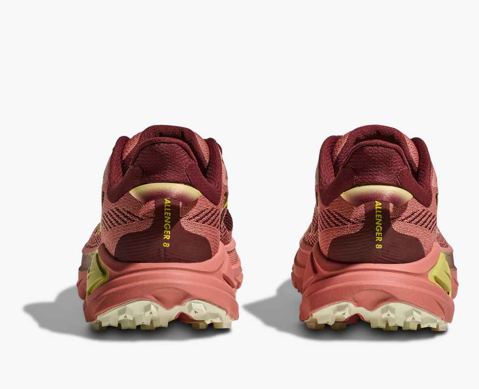 HOKA Challenger 8 Blush / Dark Cedar