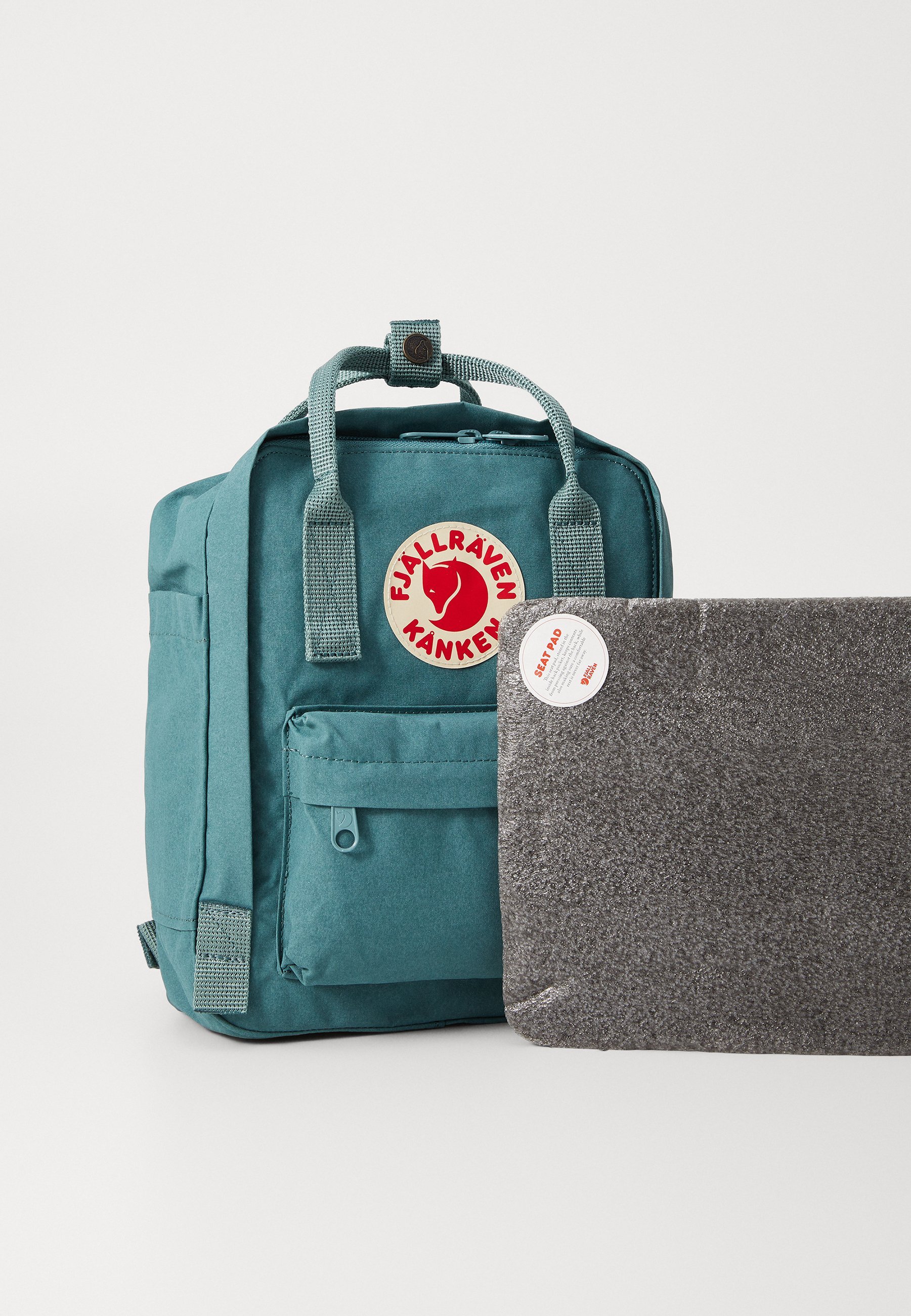 Fjällräven KÅNKEN MINI UNISEX - Sac à dos - frost green
