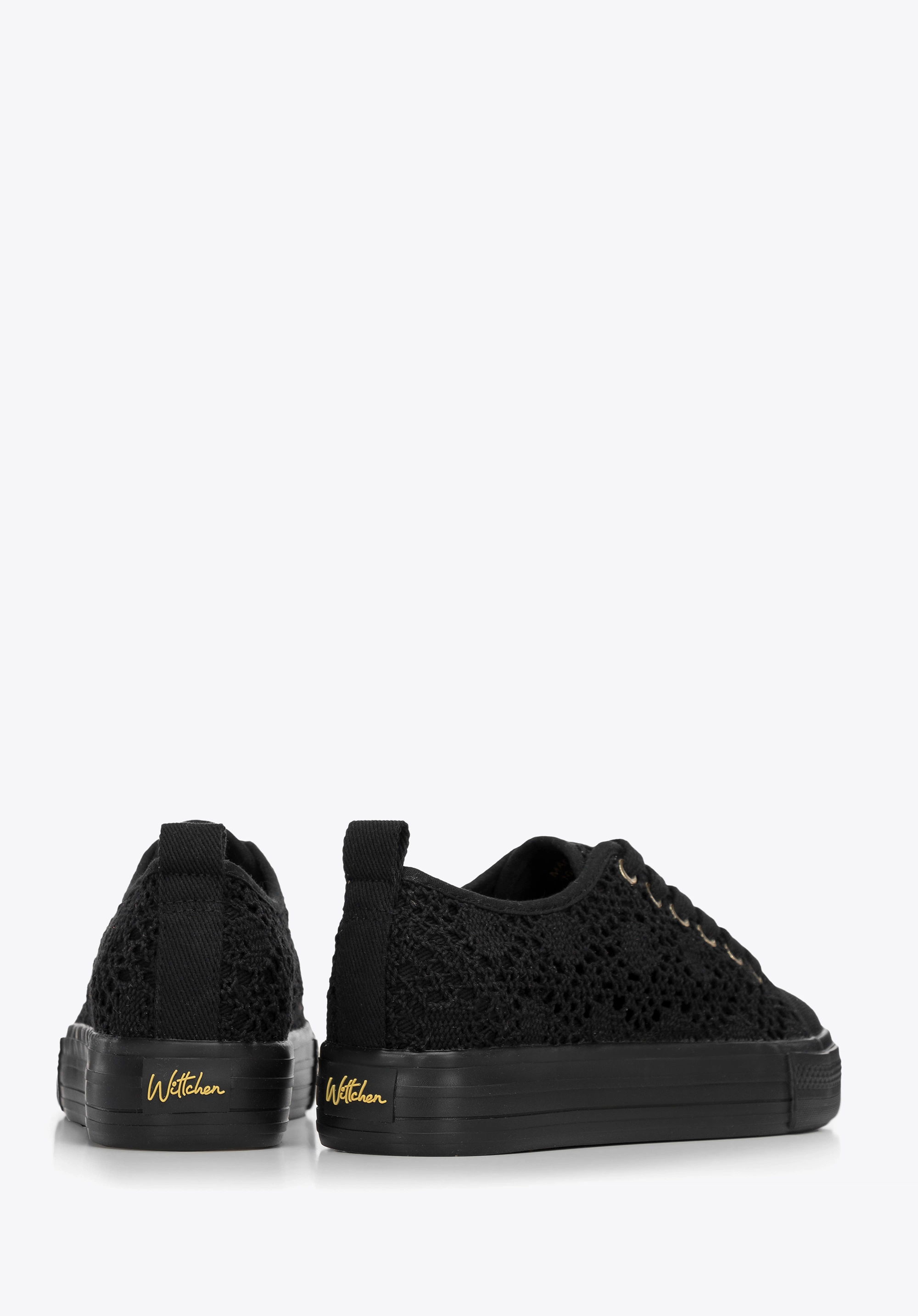 Damskie sneakersy ażurowe czarne