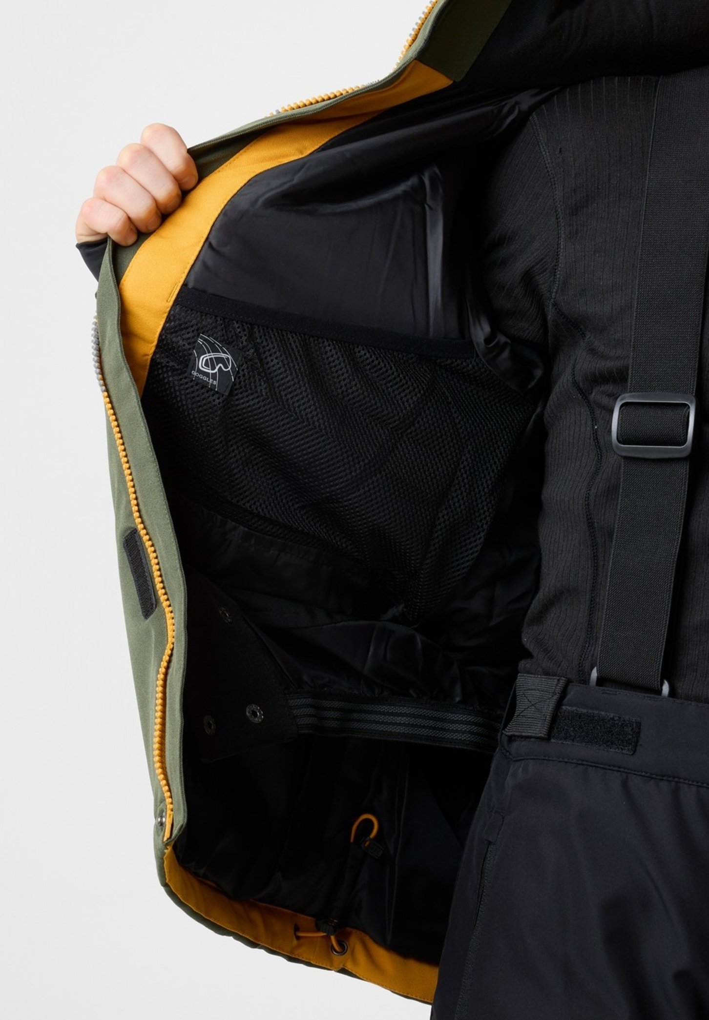 Swedemount ANTON - Veste de snowboard - vert olive foncé jaune moutarde