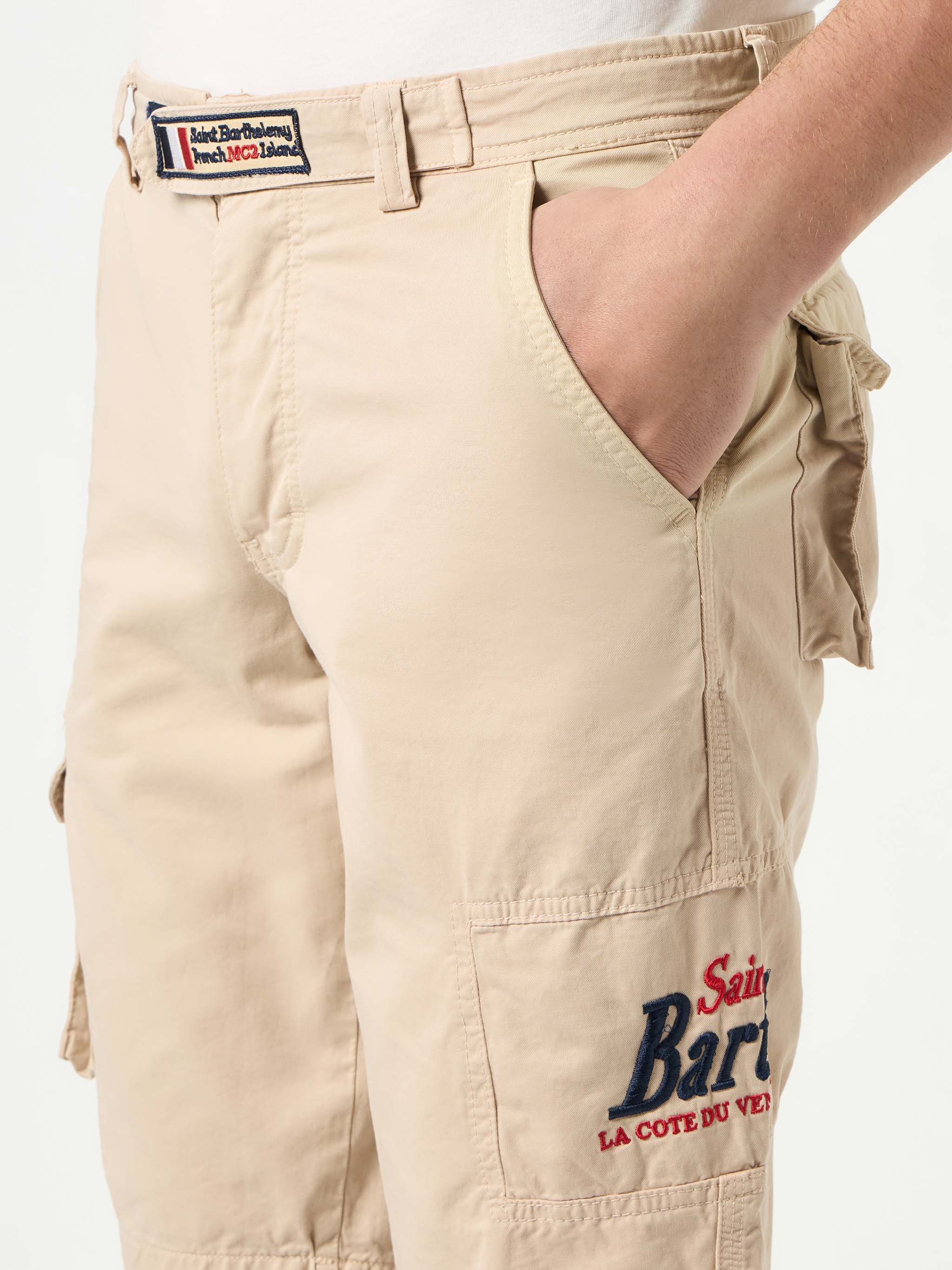 Beige cargo bermudashorts met zakken