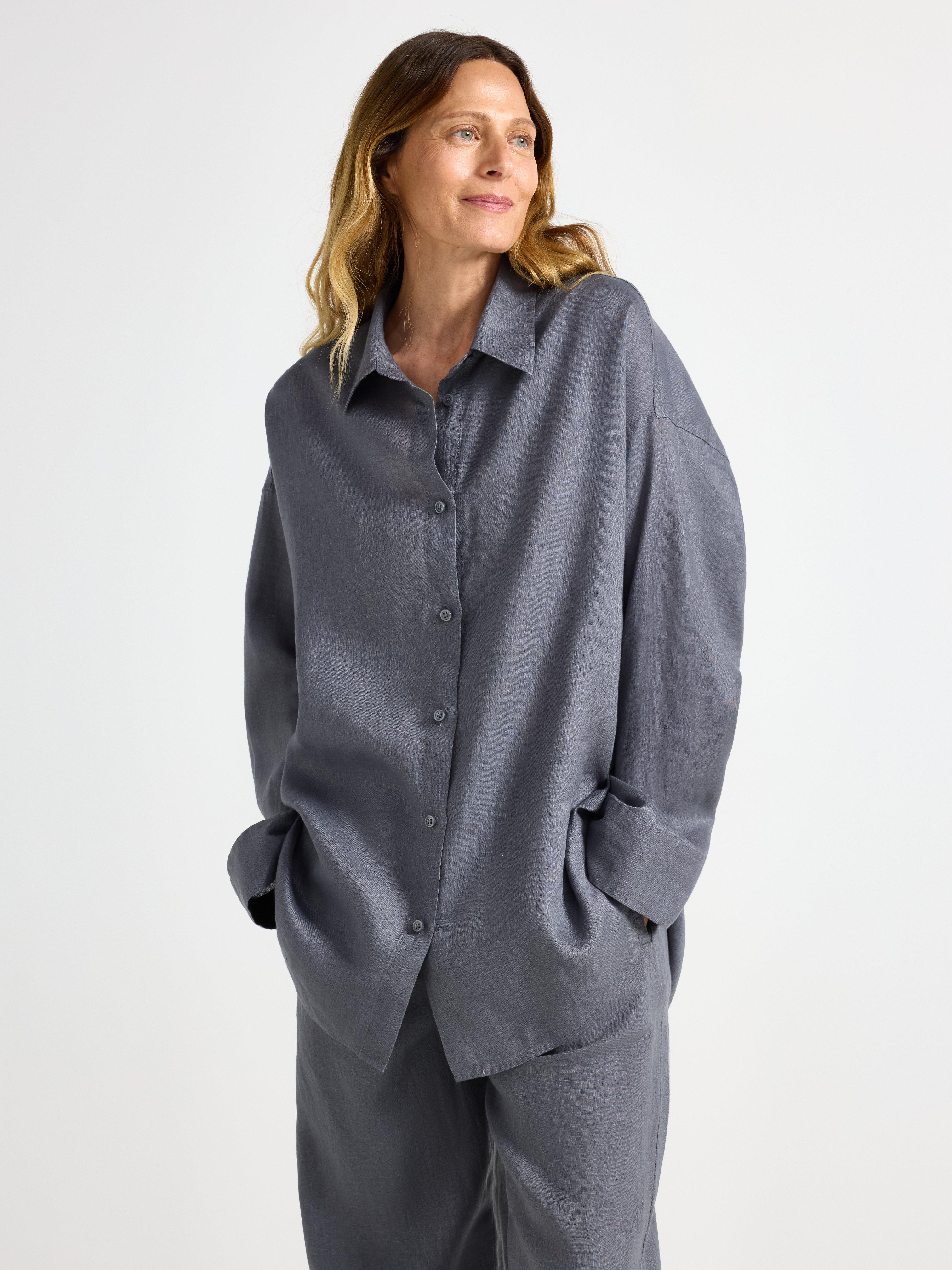 Camisa oversized em linho cinza