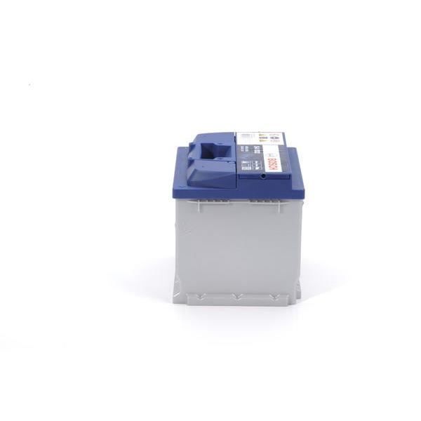 Batería para coche BOSCH S4002 52Ah 470A / + derecha
