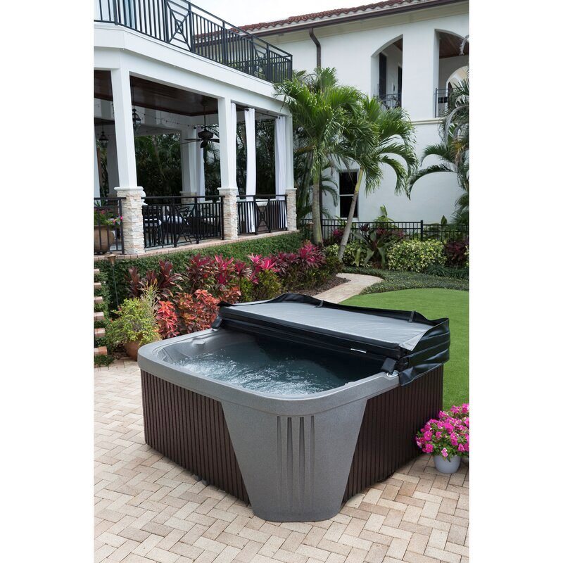 Aquarest-kylpylät, Jacuzzi®-pumpuilla, 6 hengelle, 45 hengelle, neliönmuotoinen, plug and play -poreamme otsonaattorilla