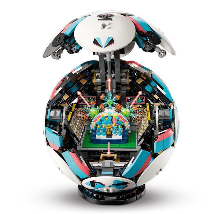 LEGO Editions 43019 Le Ballon de Foot - Jouet de Construction dès 10 ans - Cadeau Sportif