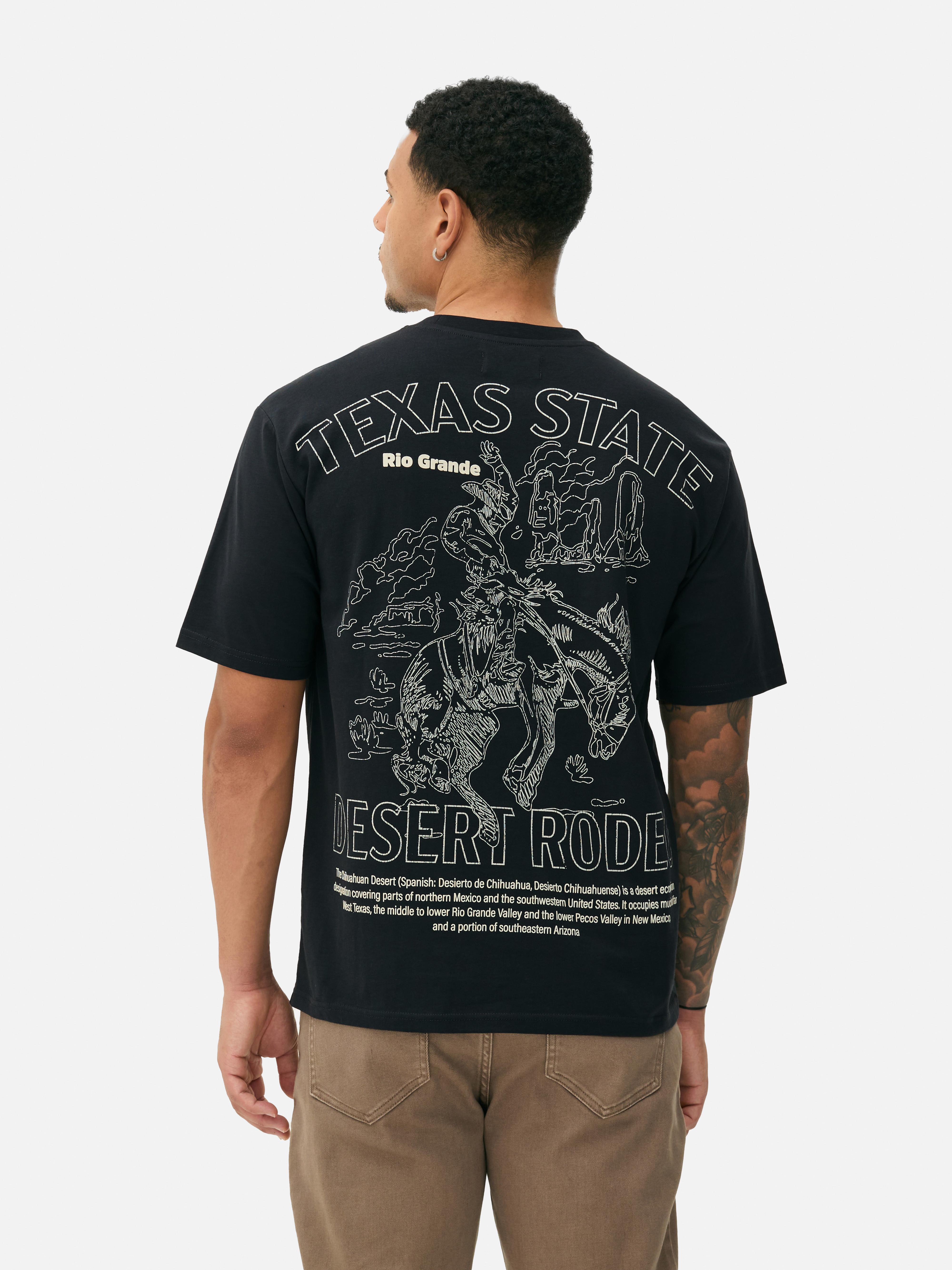 T-shirt with rodeo print Embrace the Wild West with this crew neck T-shirt with a rodeo print