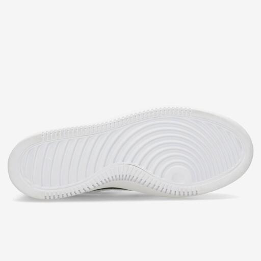  Nike Court Vision